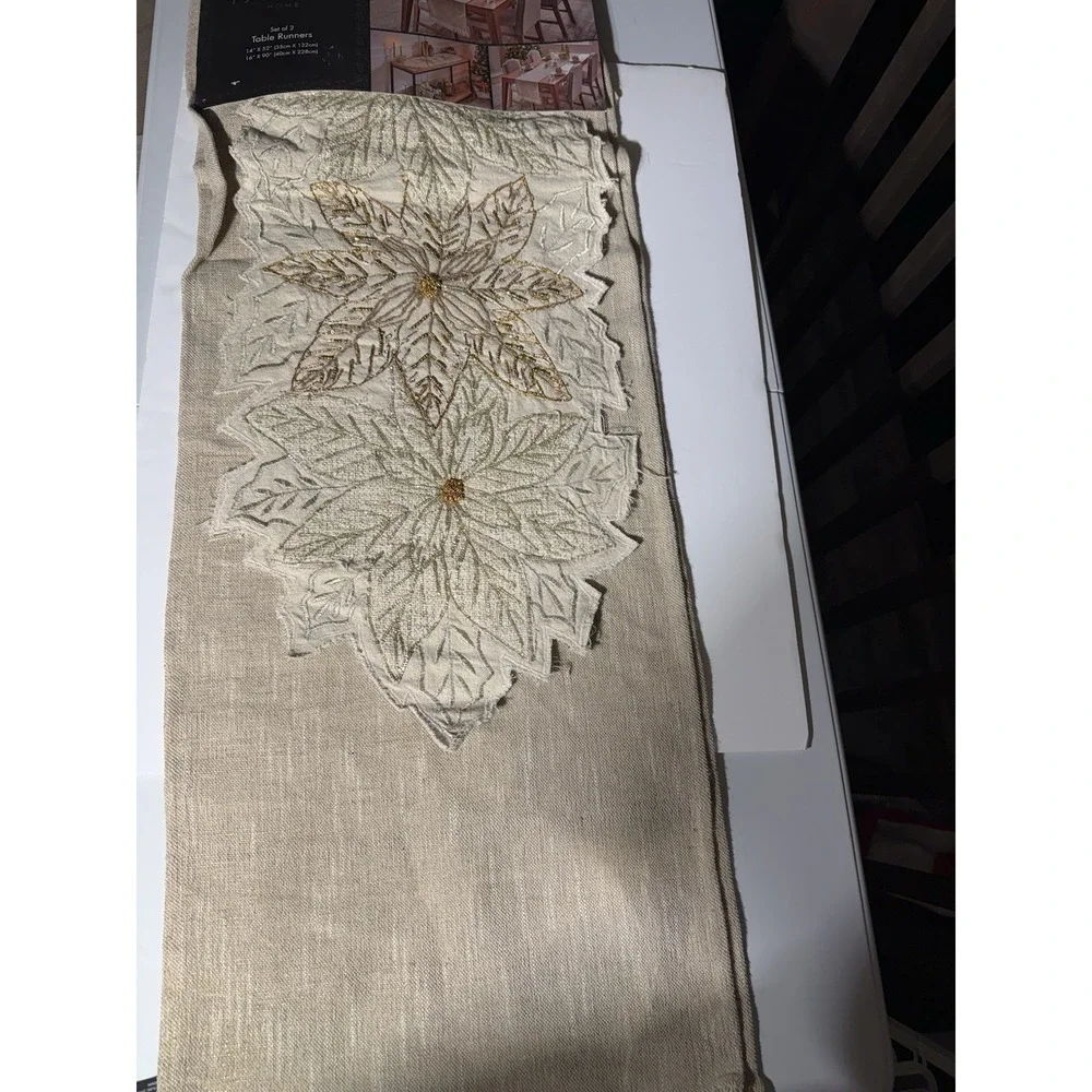 Tahari Set Of 2 Table Runners Neutrals/golds Embroidered 14